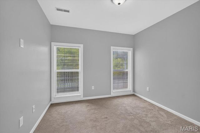 31 Kassebaum Lane 203, St Louis, MO 63129