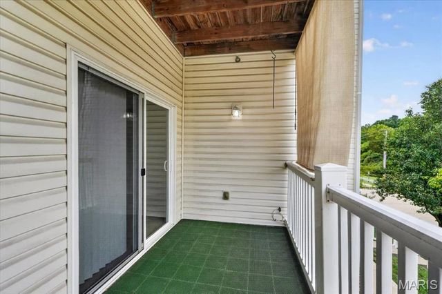 31 Kassebaum Lane 203, St Louis, MO 63129