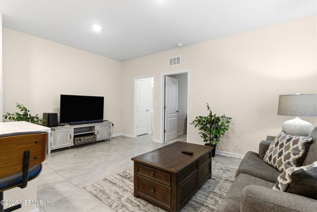 3964 VILLAGE VIEW Lane, Orange Park, FL 32065