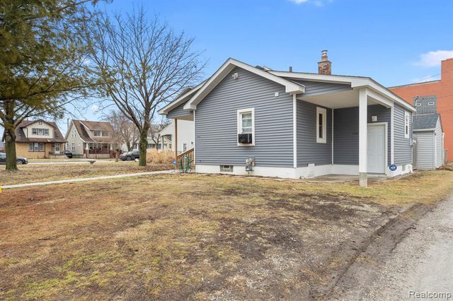 1710 Fort Park Boulevard, Lincoln Park, MI 48146