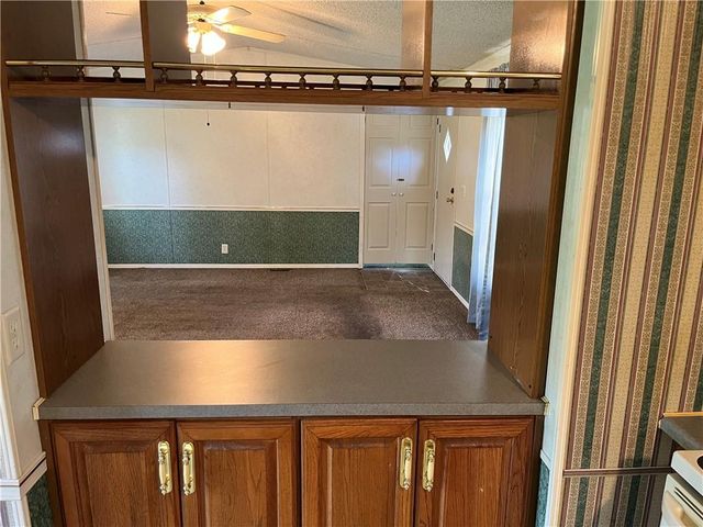 4704 N Adams Road, Independence, MO 64058