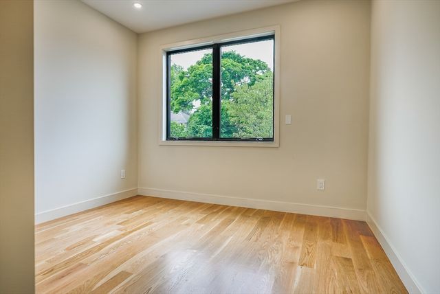 34 West Street B, Newton, MA 02458