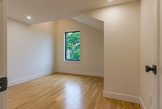 34 West Street B, Newton, MA 02458