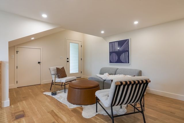 34 West Street B, Newton, MA 02458