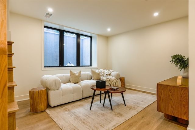 34 West Street B, Newton, MA 02458