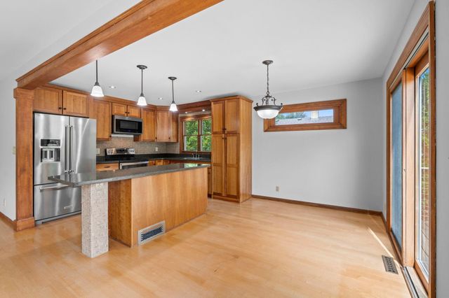 3404 Owasso Street, Shoreview, MN 55126