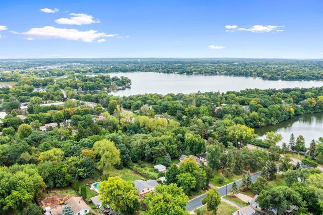 3404 Owasso Street, Shoreview, MN 55126