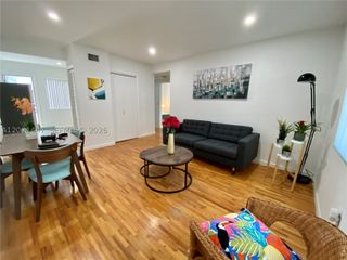 215 Antilla Ave 1, Coral Gables, FL 33134