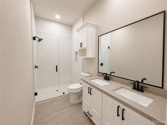 701 W 25th Street, Mission, TX 78574