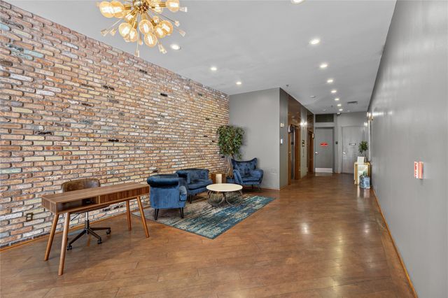711 Main Street 501, Houston, TX 77002