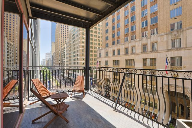 711 Main Street 501, Houston, TX 77002