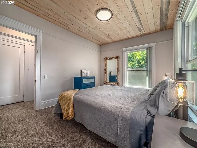 577 MADISON St, Eugene, OR 97402