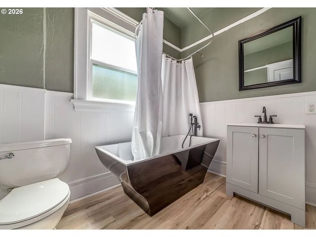 577 MADISON St, Eugene, OR 97402