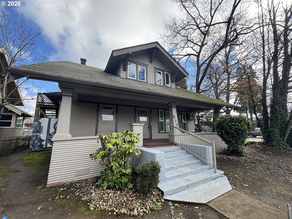 577 MADISON St, Eugene, OR 97402