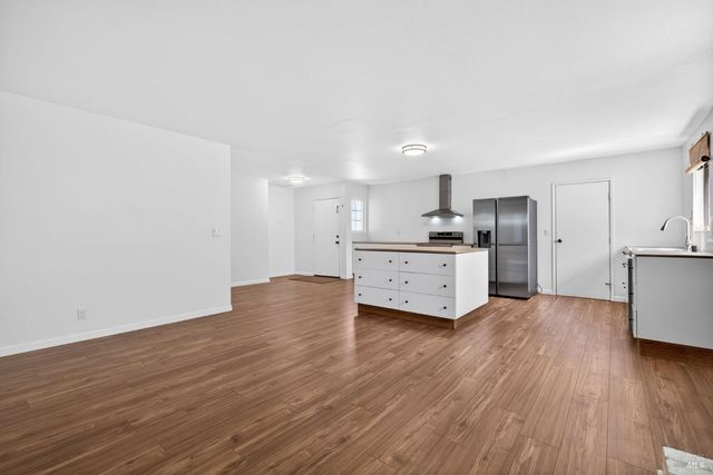 7517 Bernice Ave, Rohnert Park, CA 94928