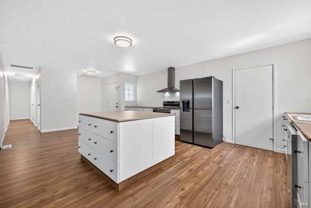 7517 Bernice Ave, Rohnert Park, CA 94928