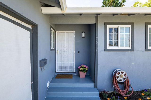 7517 Bernice Ave, Rohnert Park, CA 94928