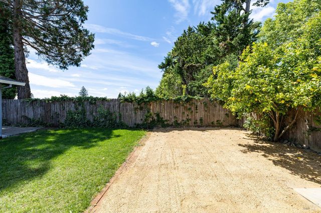 7517 Bernice Ave, Rohnert Park, CA 94928