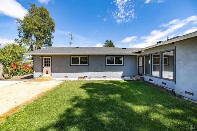 7517 Bernice Ave, Rohnert Park, CA 94928