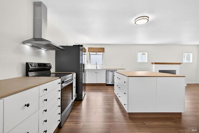 7517 Bernice Ave, Rohnert Park, CA 94928