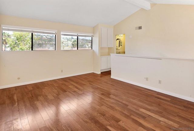 2506 Navarra Drive 623, Carlsbad, CA 92009