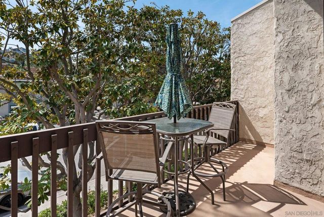 2506 Navarra Drive 623, Carlsbad, CA 92009