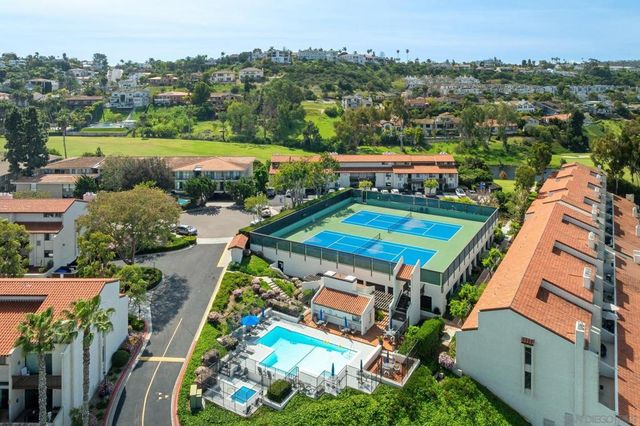 2506 Navarra Drive 623, Carlsbad, CA 92009