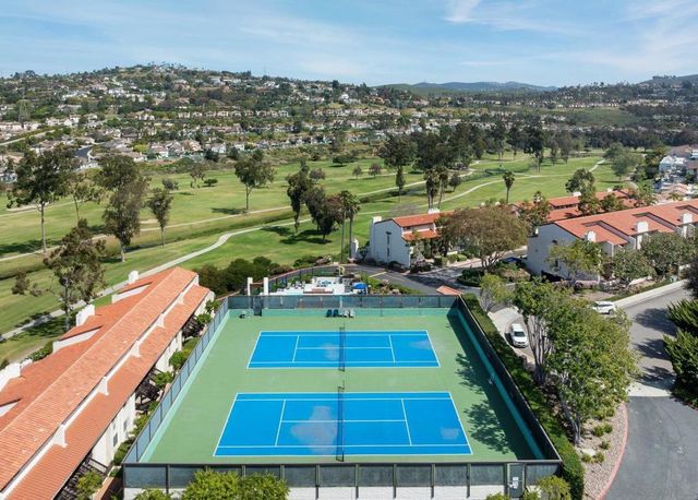 2506 Navarra Drive 623, Carlsbad, CA 92009