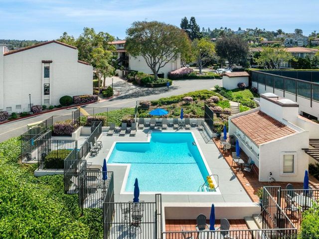 2506 Navarra Drive 623, Carlsbad, CA 92009