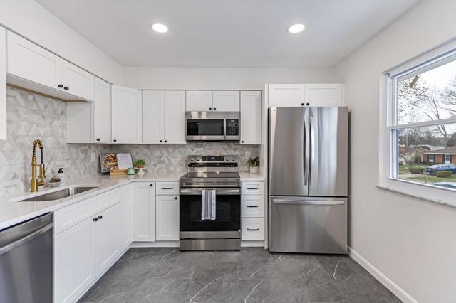 6495 Balsam Drive, Reynoldsburg, OH 43068