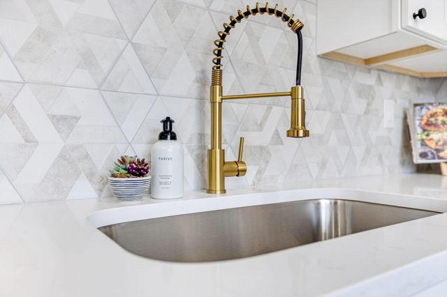 6495 Balsam Drive, Reynoldsburg, OH 43068