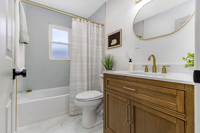 6495 Balsam Drive, Reynoldsburg, OH 43068