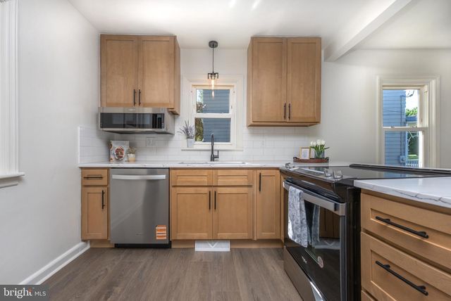 6008 CUMBERLAND HIGHWAY, Chambersburg, PA 17202