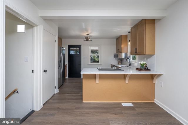 6008 CUMBERLAND HIGHWAY, Chambersburg, PA 17202