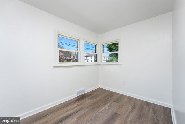 6008 CUMBERLAND HIGHWAY, Chambersburg, PA 17202