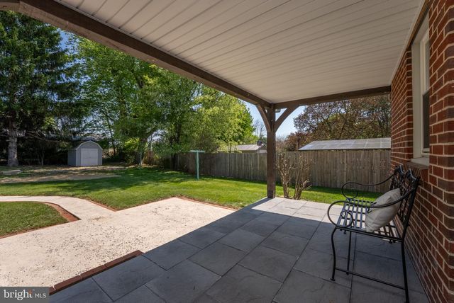 6008 CUMBERLAND HIGHWAY, Chambersburg, PA 17202