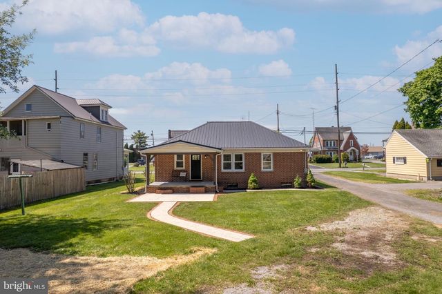 6008 CUMBERLAND HIGHWAY, Chambersburg, PA 17202