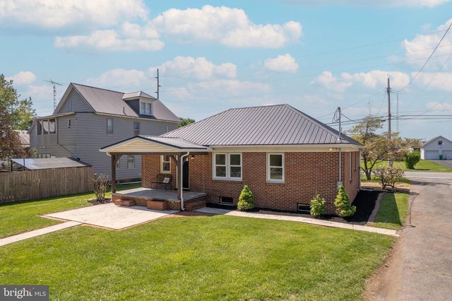 6008 CUMBERLAND HIGHWAY, Chambersburg, PA 17202
