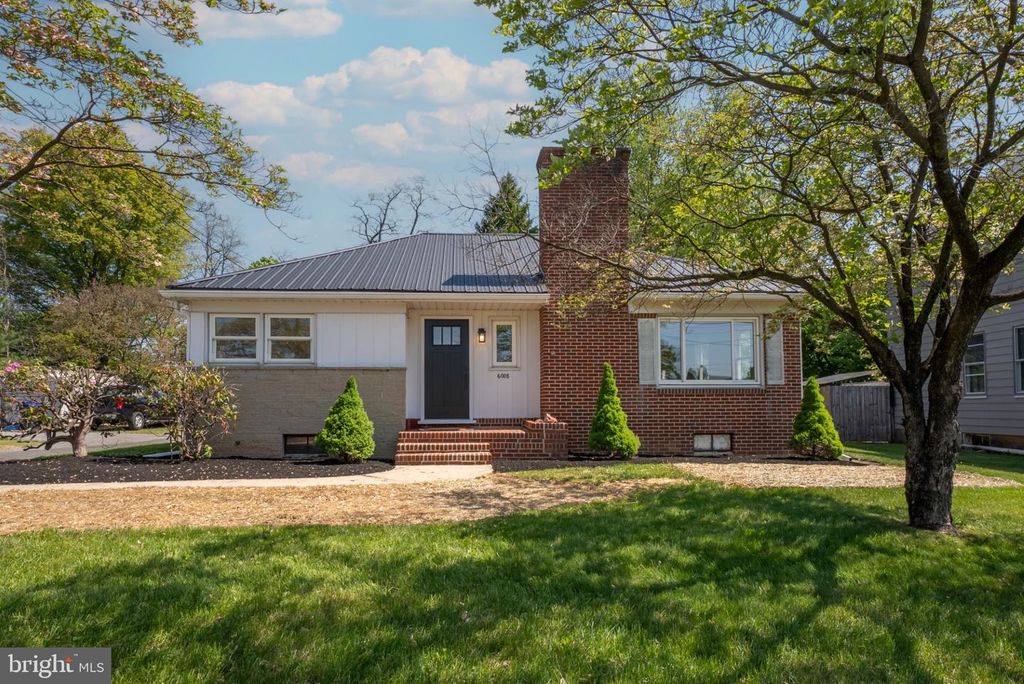6008 CUMBERLAND HIGHWAY, Chambersburg, PA 17202