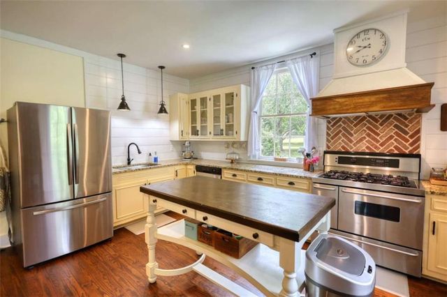 123 Nelson Street, Newborn, GA 30056