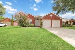 15010 Leila Oaks Lane, Houston, TX 77082