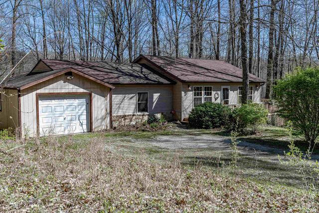 1912 S Orman Lane, Bloomfield, IN 47424