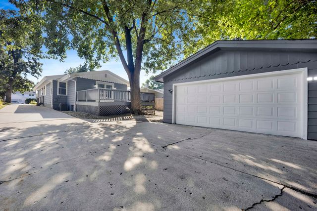 376 N WEST Avenue, Elmhurst, IL 60126