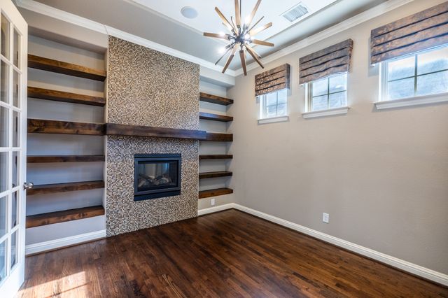 3903 Canton Jade Way, Arlington, TX 76005