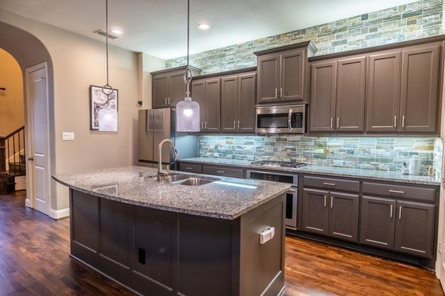 3903 Canton Jade Way, Arlington, TX 76005