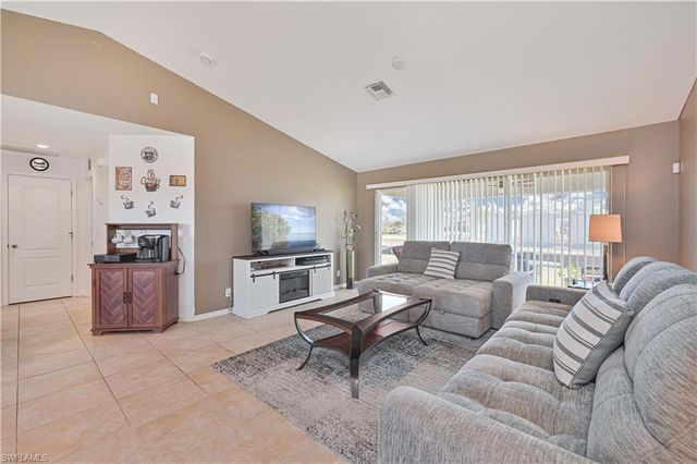 3230 NW 3rd PL, Cape Coral, FL 33993