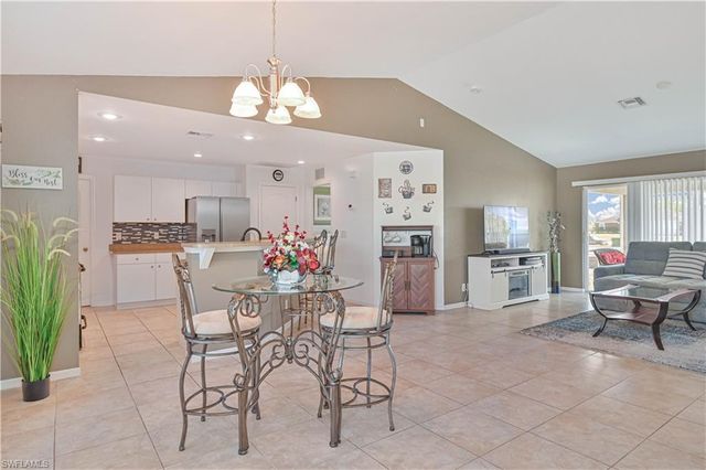 3230 NW 3rd PL, Cape Coral, FL 33993