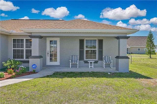 3230 NW 3rd PL, Cape Coral, FL 33993