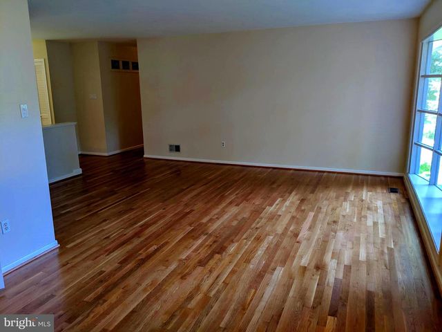 8702 THUNDERBIRD CT, Vienna, VA 22182
