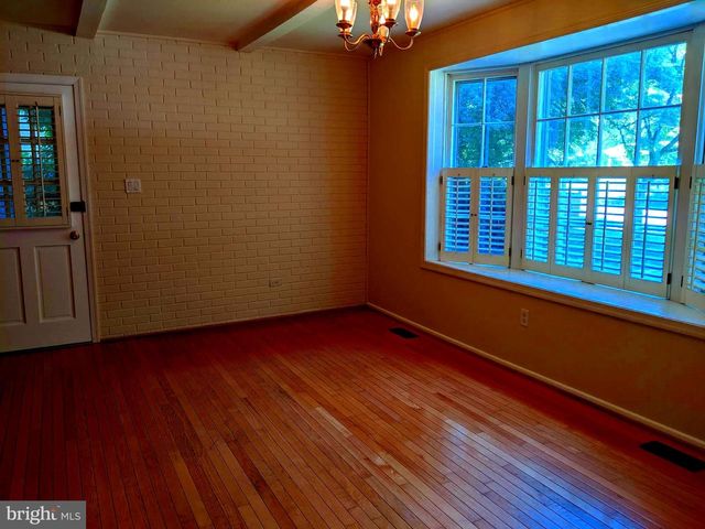 8702 THUNDERBIRD CT, Vienna, VA 22182